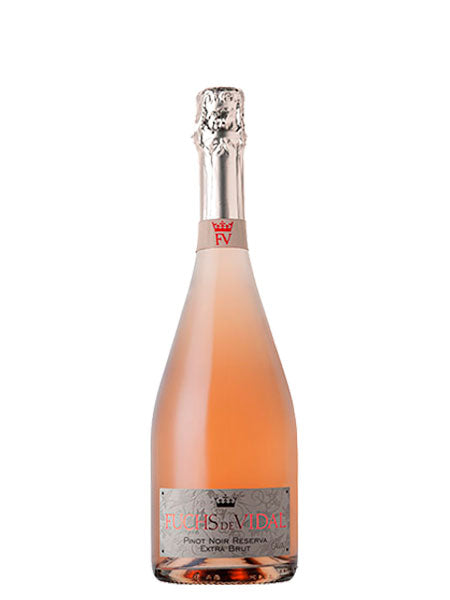 Fles Fuchs De Vidal Rose Pinot Noir Reserva, 75 CL, lichtroze tint, zilverkleurig etiket met rode accenten, kurk met folie