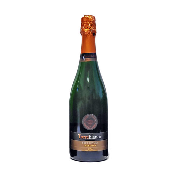 Fles Cava Torreblanca Brut Nature Reserva, 75 CL, met zwart en goud etiket, kurk omwikkeld met oranje folie
